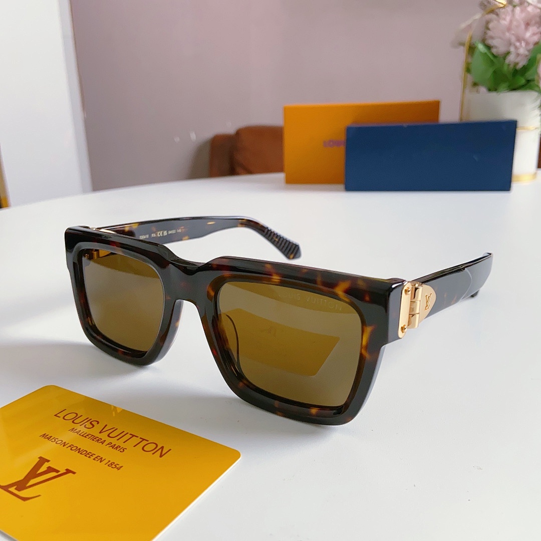 Other Louis VuiTTONMod:Z2020E Z2088E Z2078E Z2062 Z2061E Z2059ESize:50 - Image 4