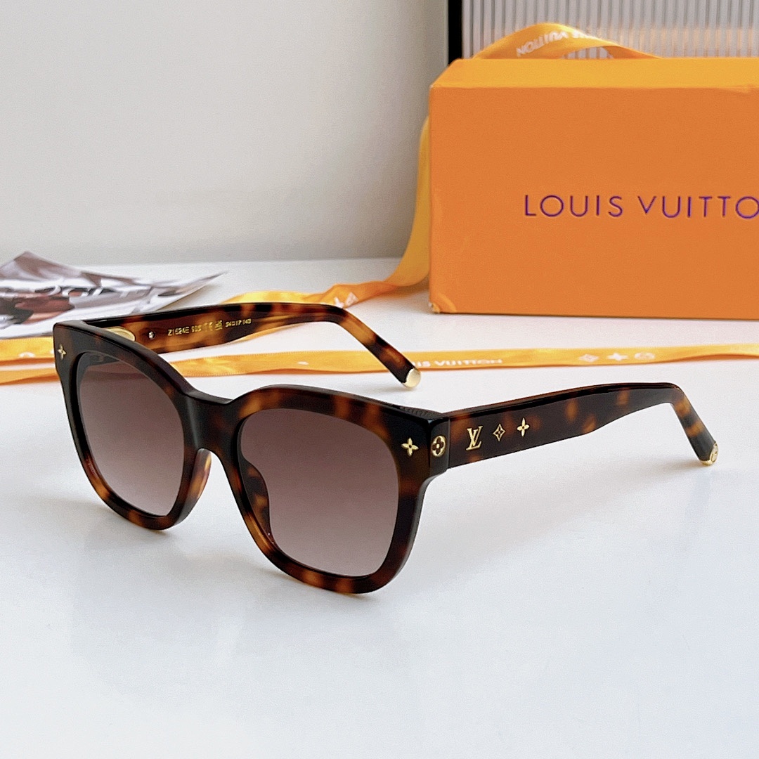 Other Louis Vuitton Mod:Z1523ESize:54
