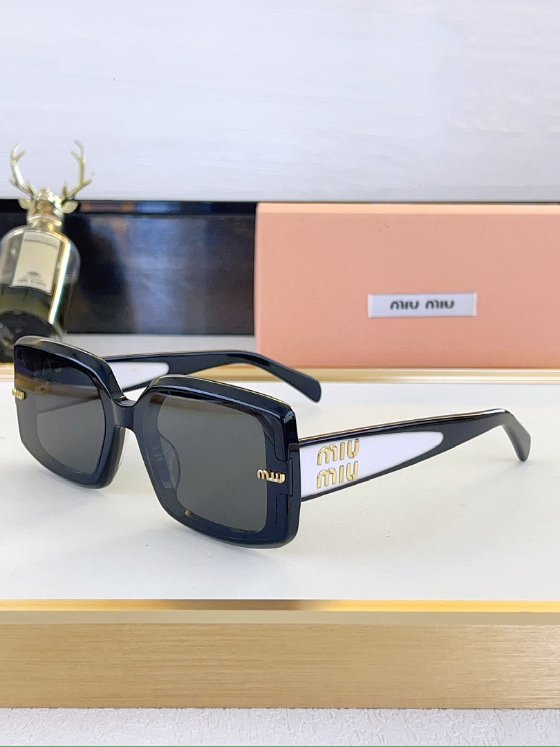 Miu Miu MOD:MU04 62 - Image 9