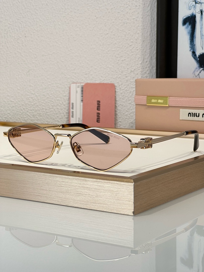 Miu Miu MiuMiUMod:SMU 56ZSize:56 - Image 6