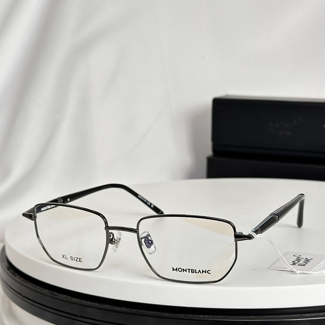 On Running MONTBLANC Model:MB0347O54