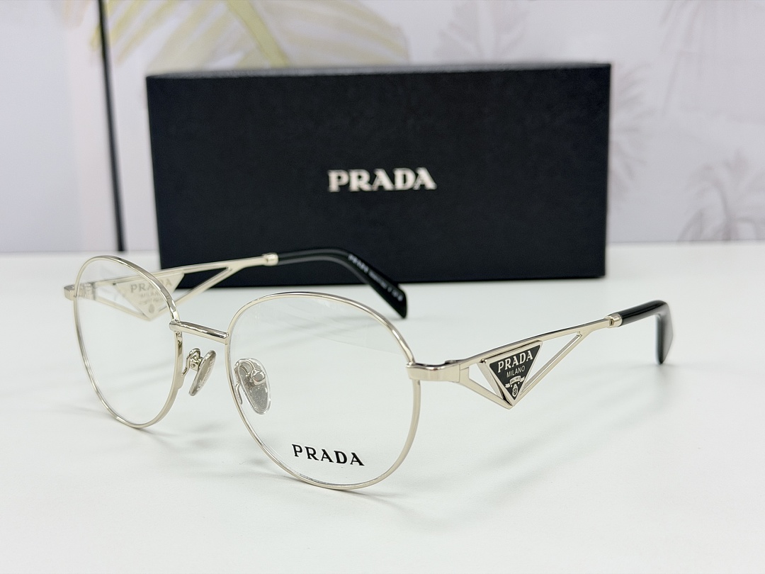 Prada SPRA50 52 - Image 9