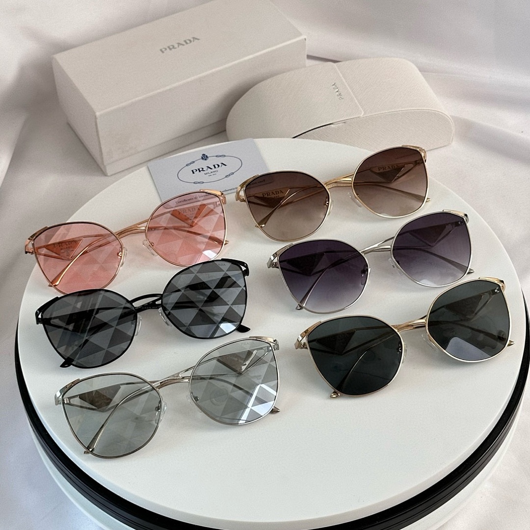 Prada P - Image 2