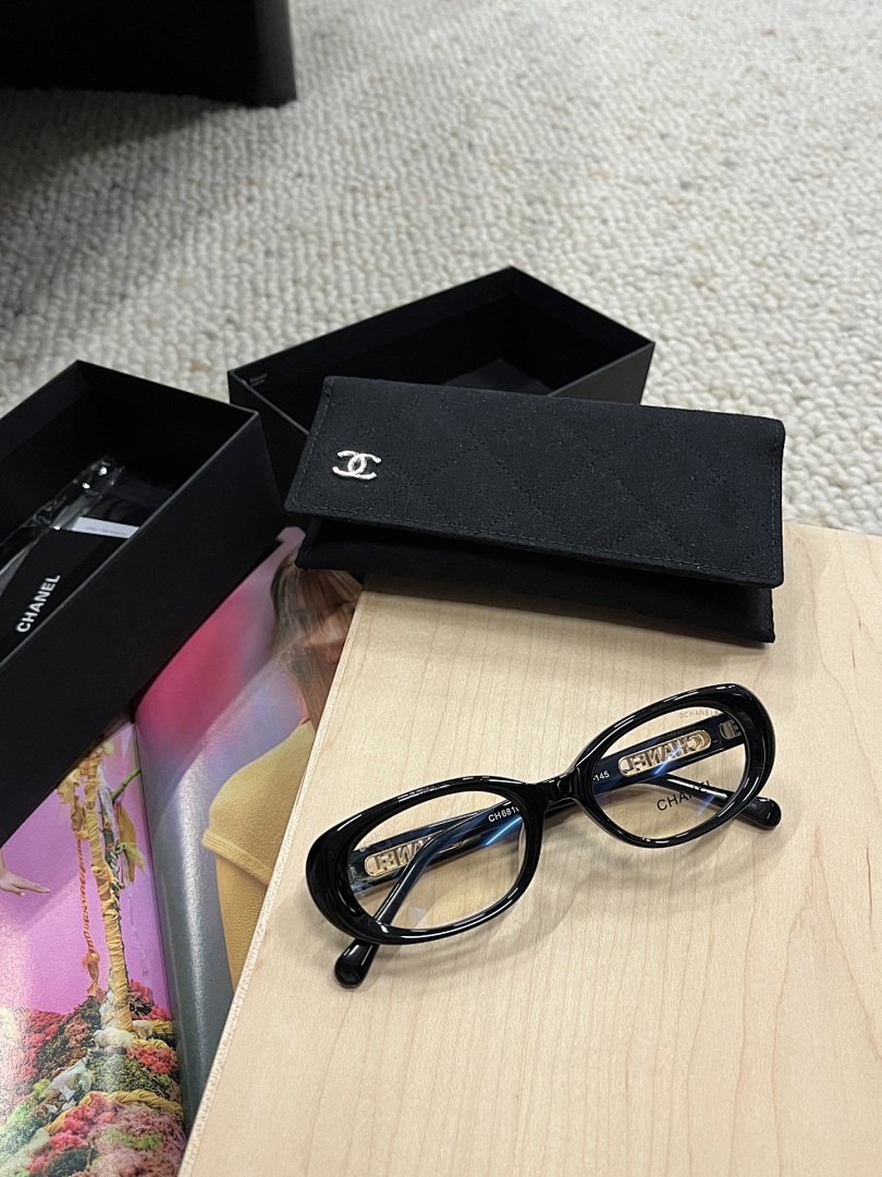 Chanel Chanel, photo 1