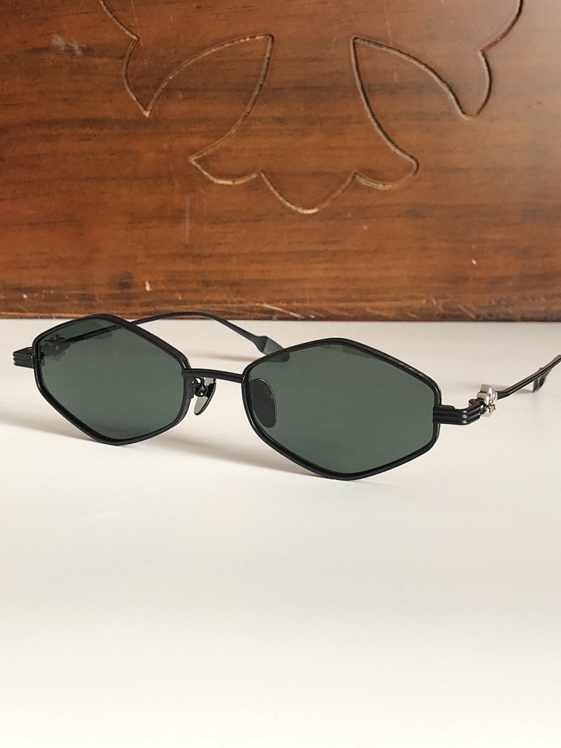 Chanel CHROME HEARTCH8286SIZE56, photo 1