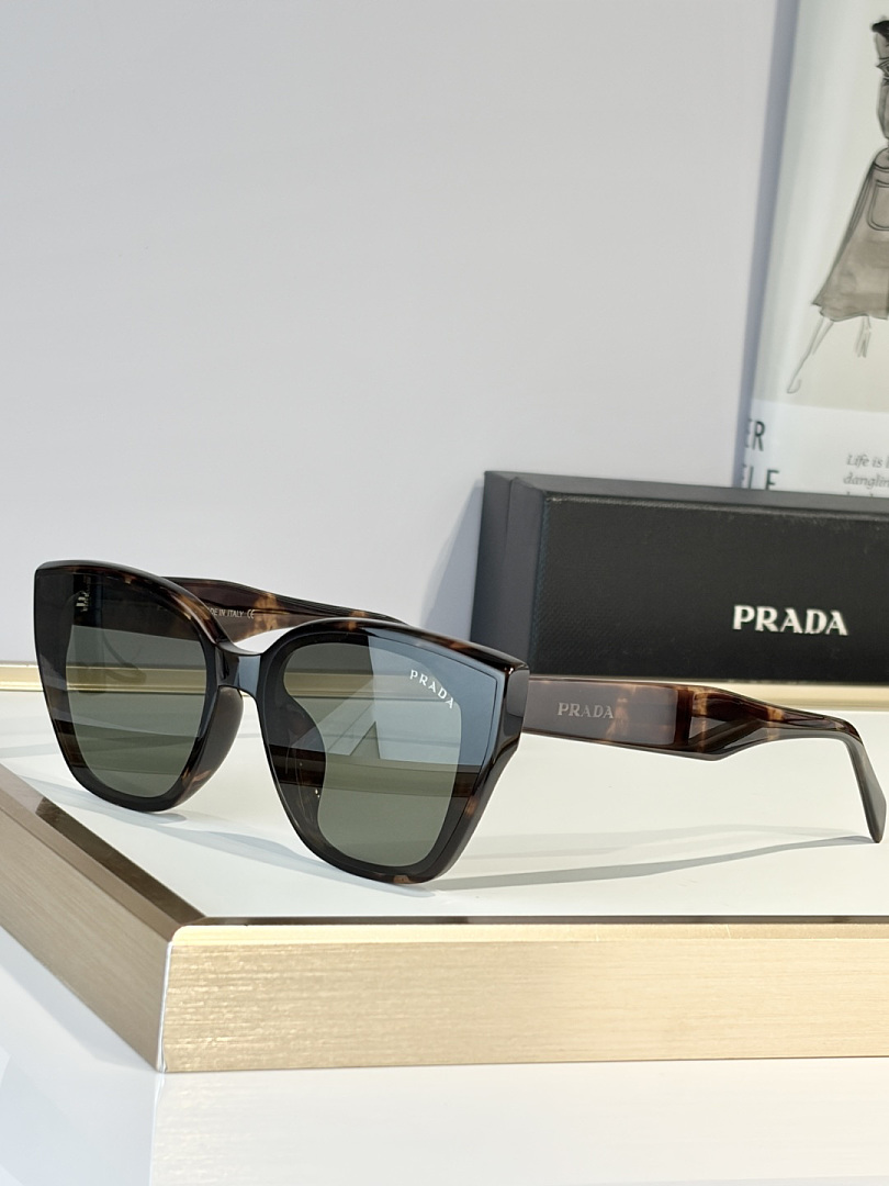 Prada MODEL:SPR A24SSIZE:61