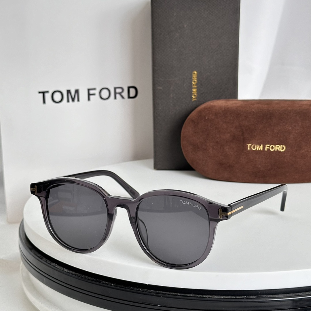 TomFord, photo 1