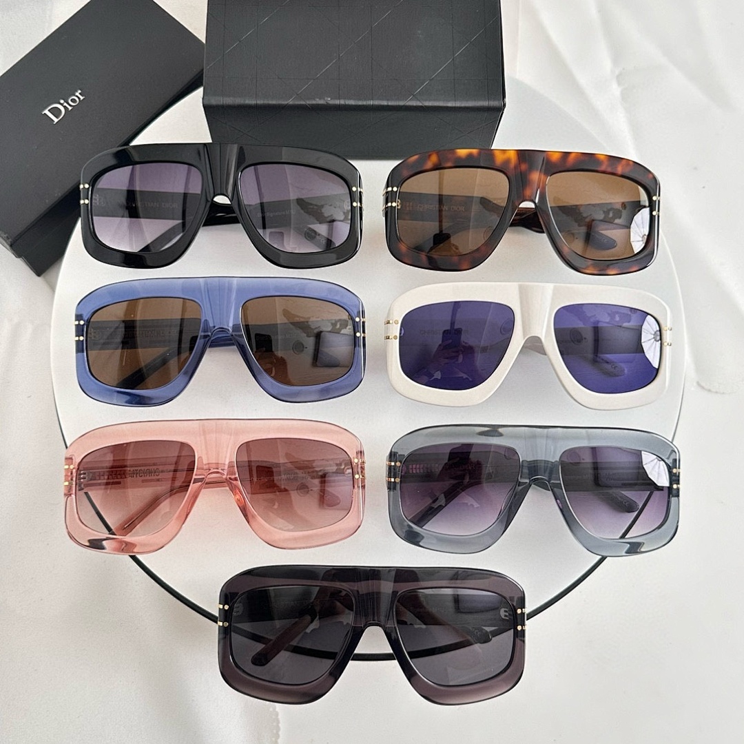 Other DIORMODEL:DIOR Signature M1U SIZE:52 - Image 2