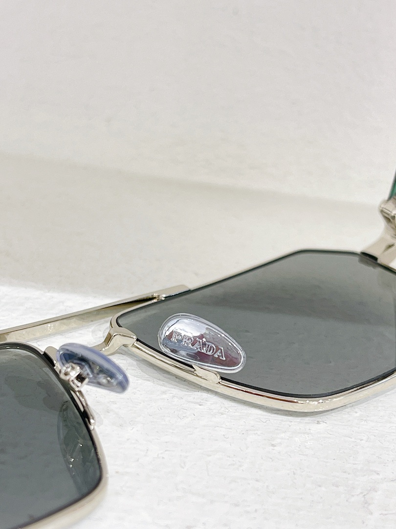 Prada MODELSPR A57 SIZE 61 - Image 2