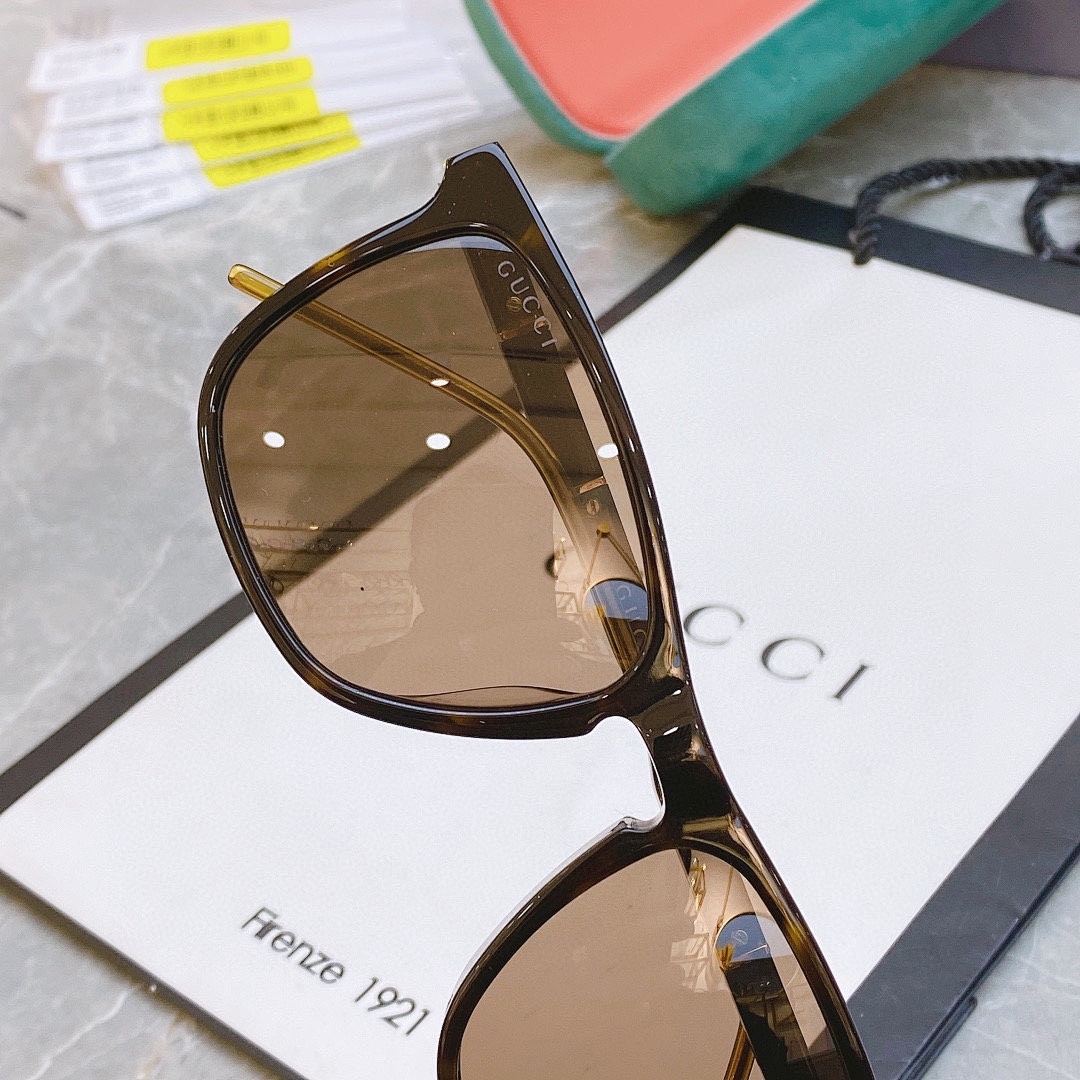 Other GUCCI GG0843S Size55 - Image 5