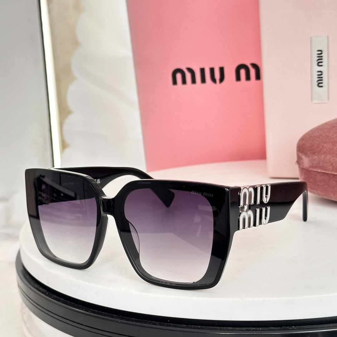 Miu Miu MIU M MODEL SMU081Z SIZE:56 - Image 6