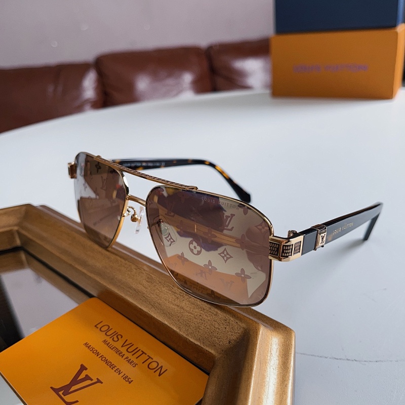 LOUIS VUITTONMODEL:Z1242SIZE:60, photo 1