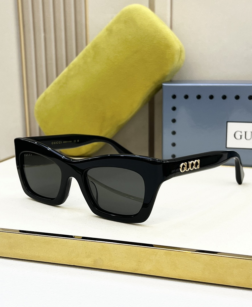 Other GUCCIMODELGG1773SASIZE50