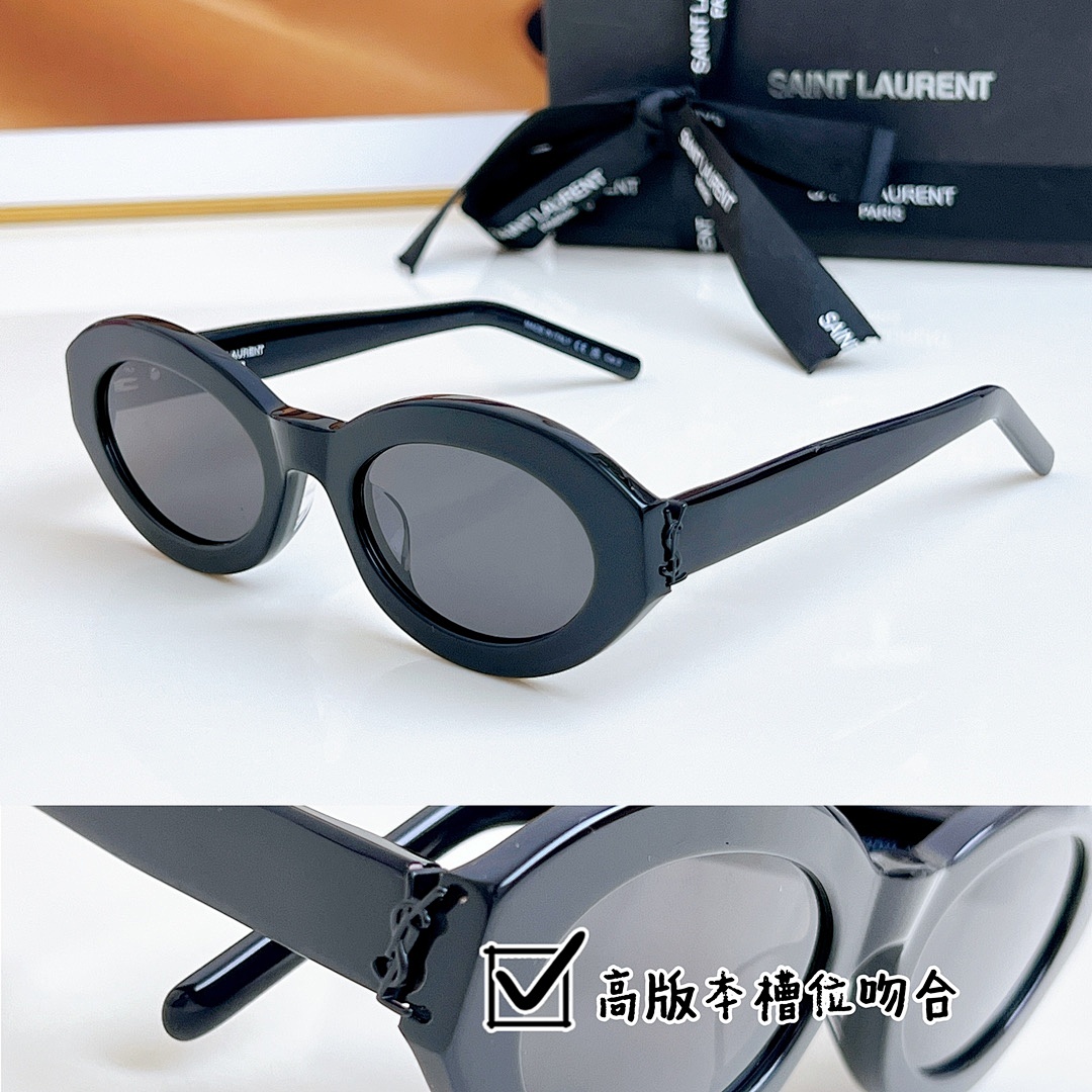 SAINT LAURENTMod:SL M136SIZE:52, photo 1