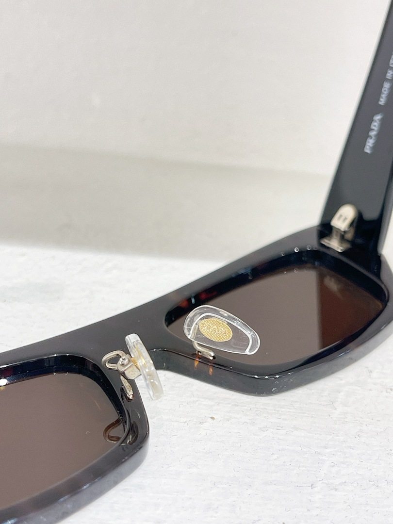 Prada MODEL:OPR A60SIZE:51 - Image 2
