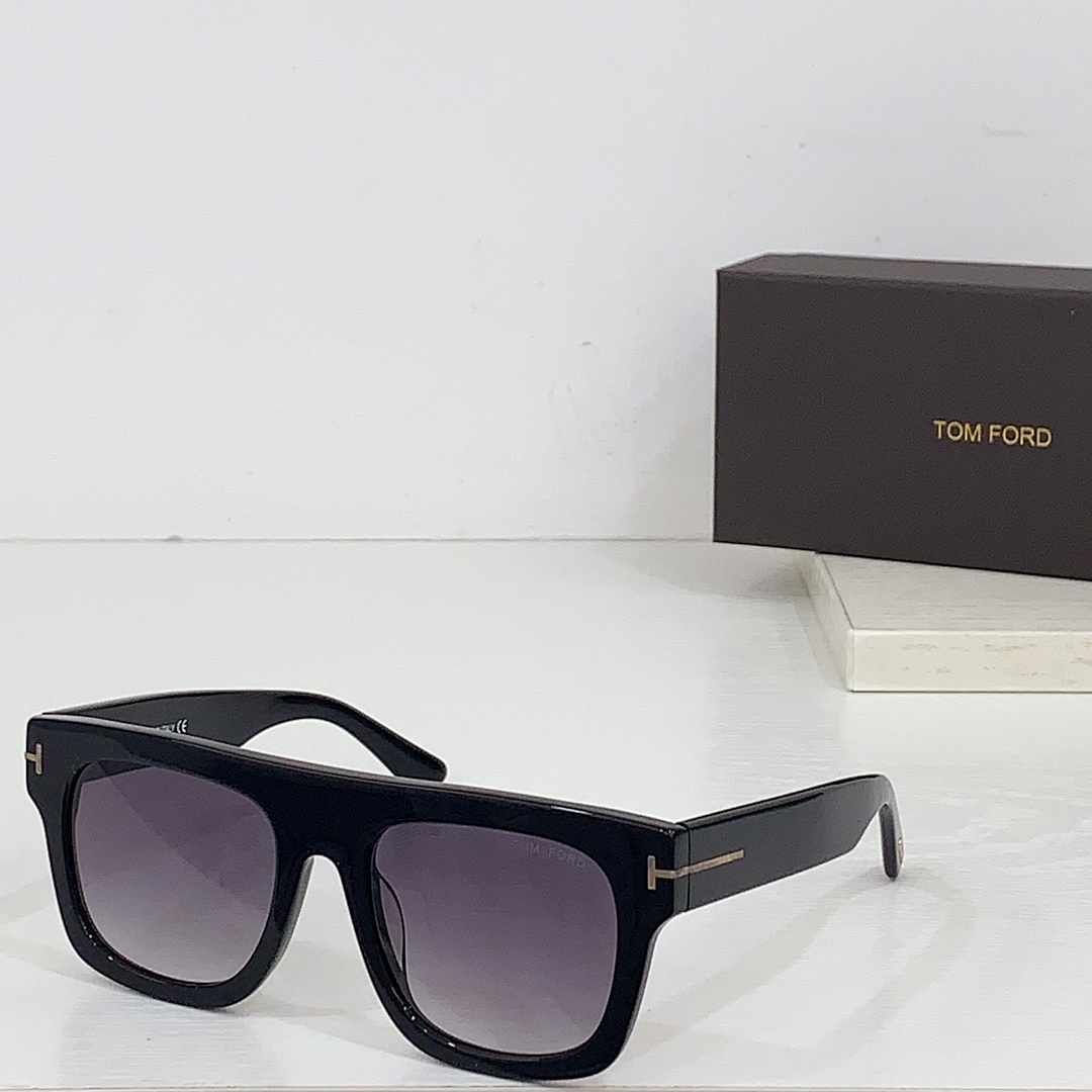 Other TOM FORD Model No : FT0711 53 - Image 8
