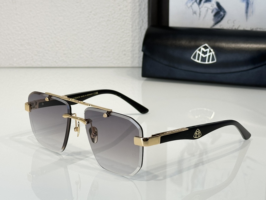 Chanel Chanel MaybacHMod:Z084Size:60, photo 1
