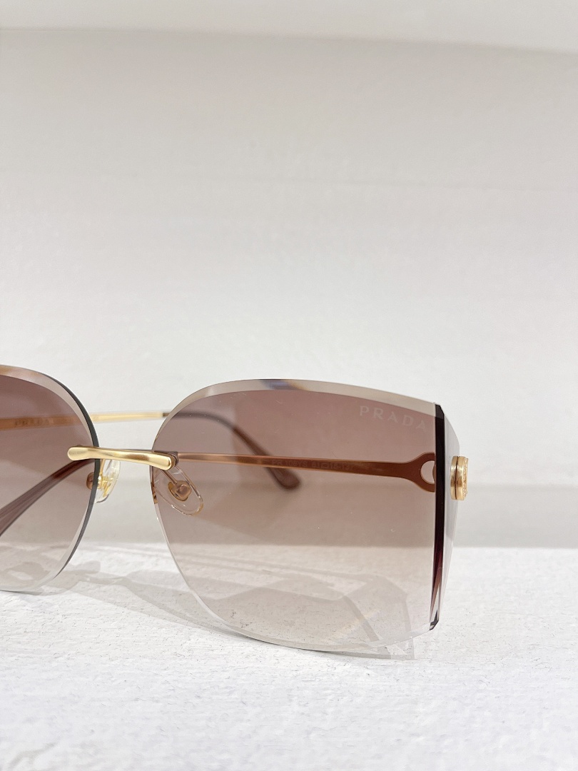 Prada MODEL PR108YSSIZE:61 - Image 2