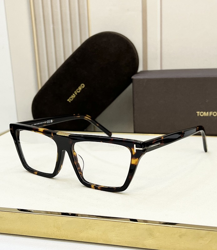 TOM FORDMODEL:FT5912SIZE:57, photo 1