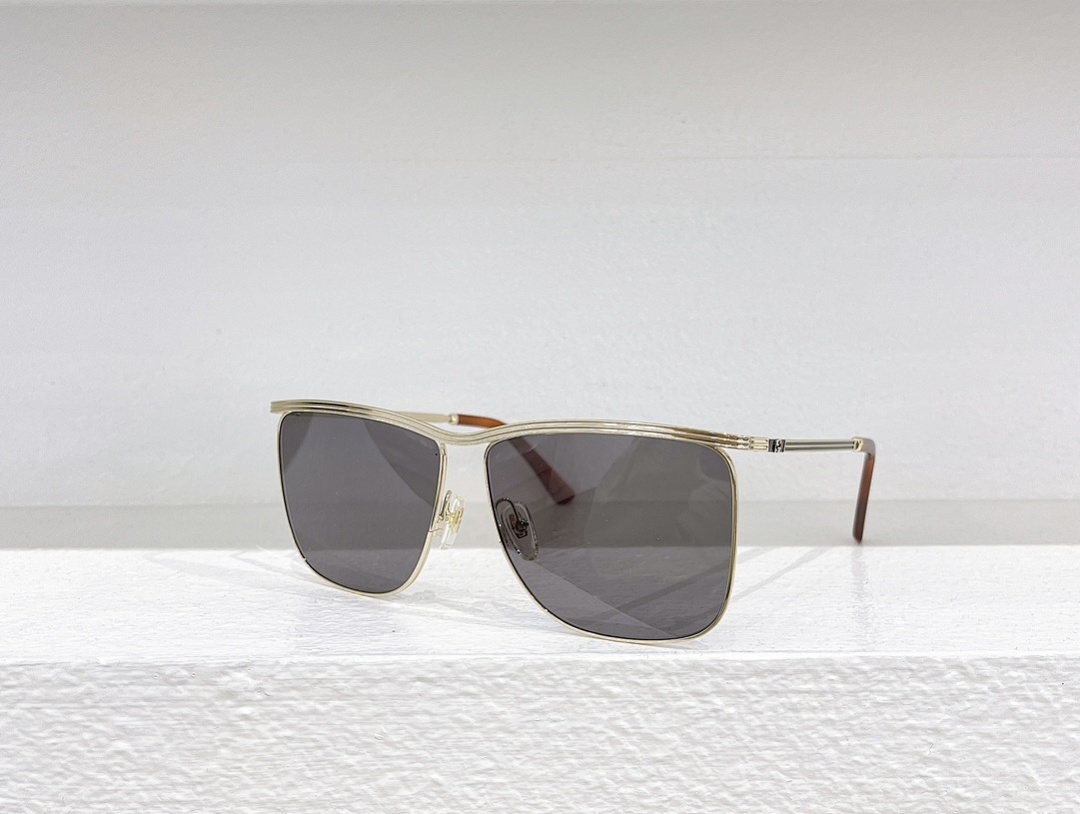 Other GUCCI MODELGG0821S SIZE62 - Image 6