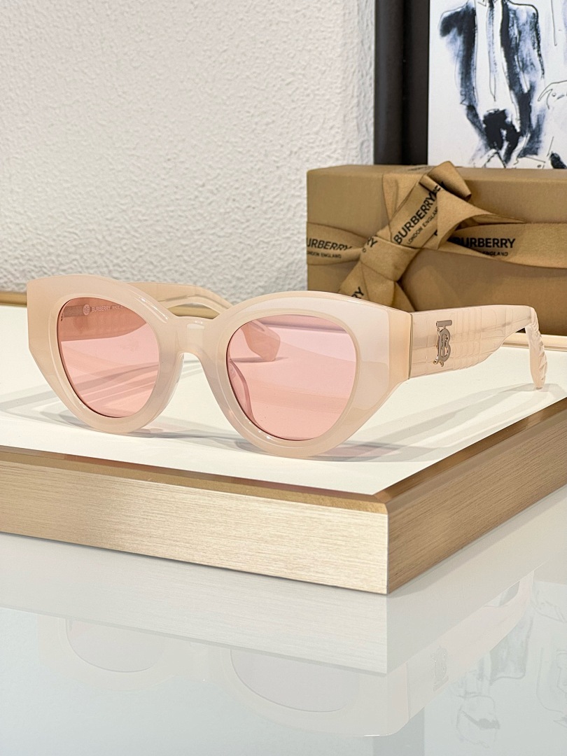 Other BurberryMod:B4390Size:47 - Image 8