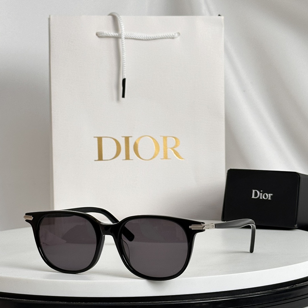 Other DIORMODEL:DioBlacksuit