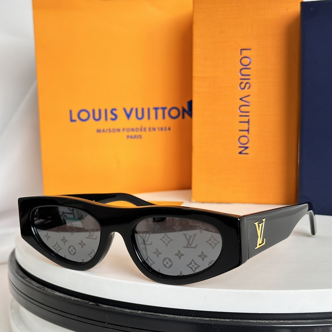 Other LOUIS VUITTONMODEL:Z2123U SIZE:52