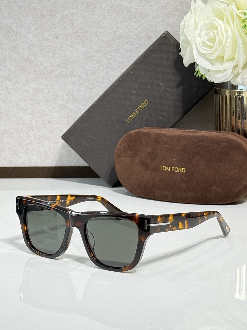 Other TOM FORDMODEL:TF1304SIZE:53 - Image 5