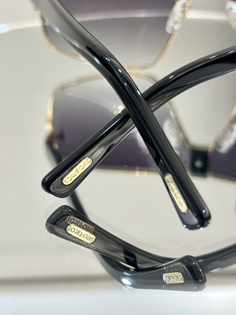Other TOM FORDMODEL:FT0911SIZE:64 7-135 - Image 2