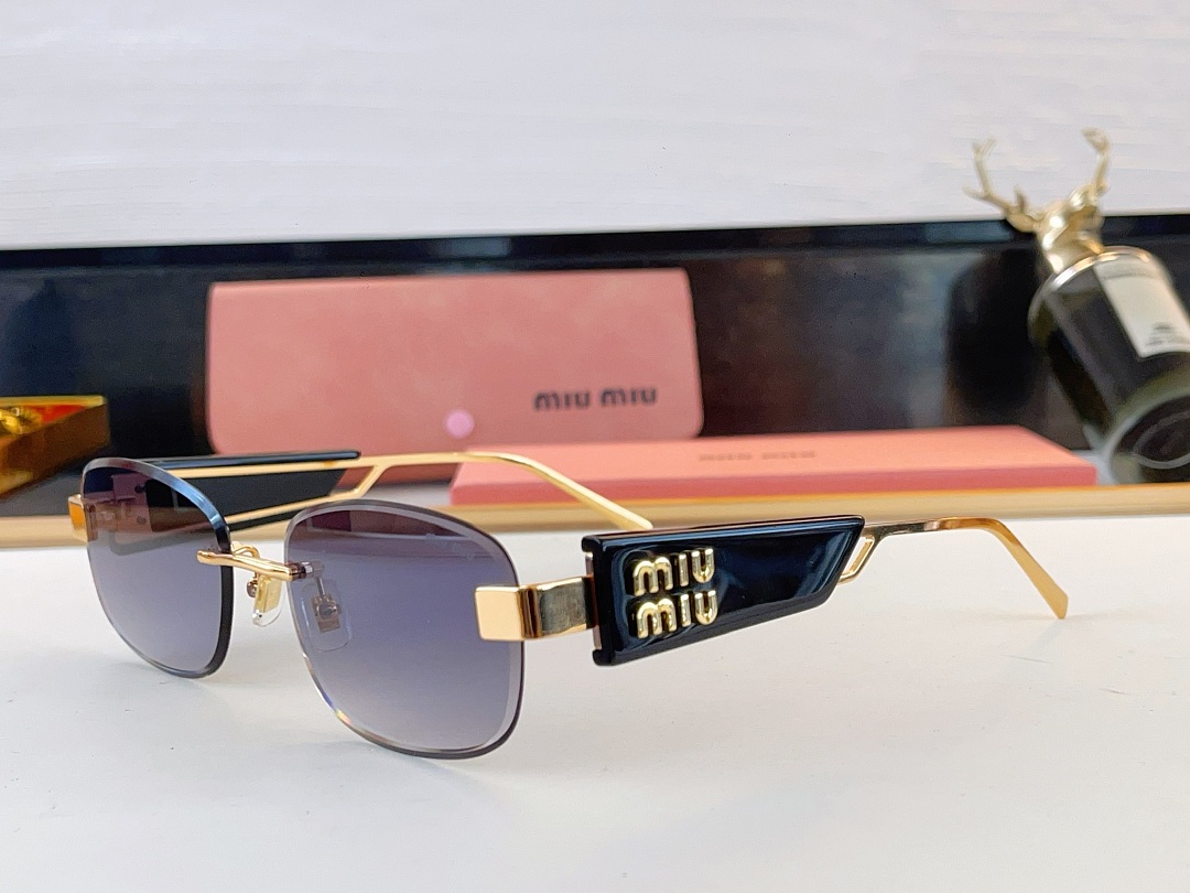 Miu Miu MU129 53
