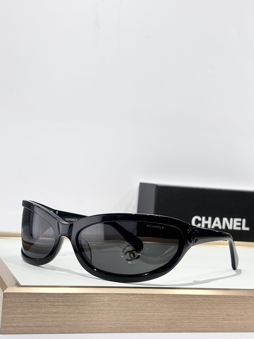 Chanel Chanel CHANOversized MODEL:A71763SIZE:66, photo 1