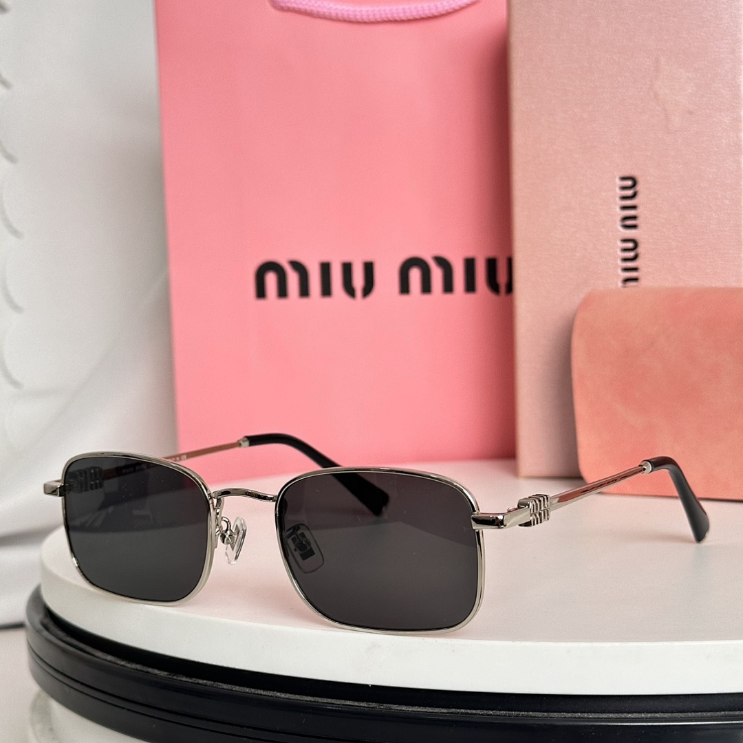 Miu Miu SMU53S Size:52 - Image 6