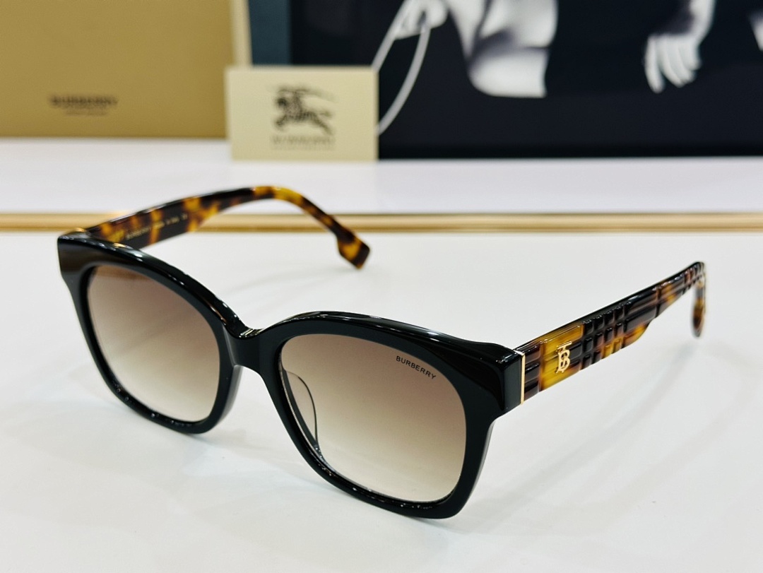 Other BURBERRY BE4745 Size:55 - Image 9