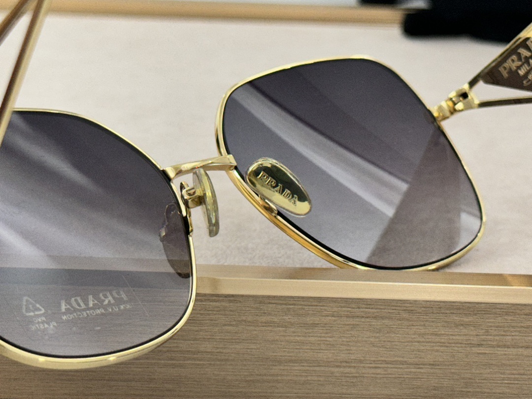 Prada PR961S Size:55 - Image 4