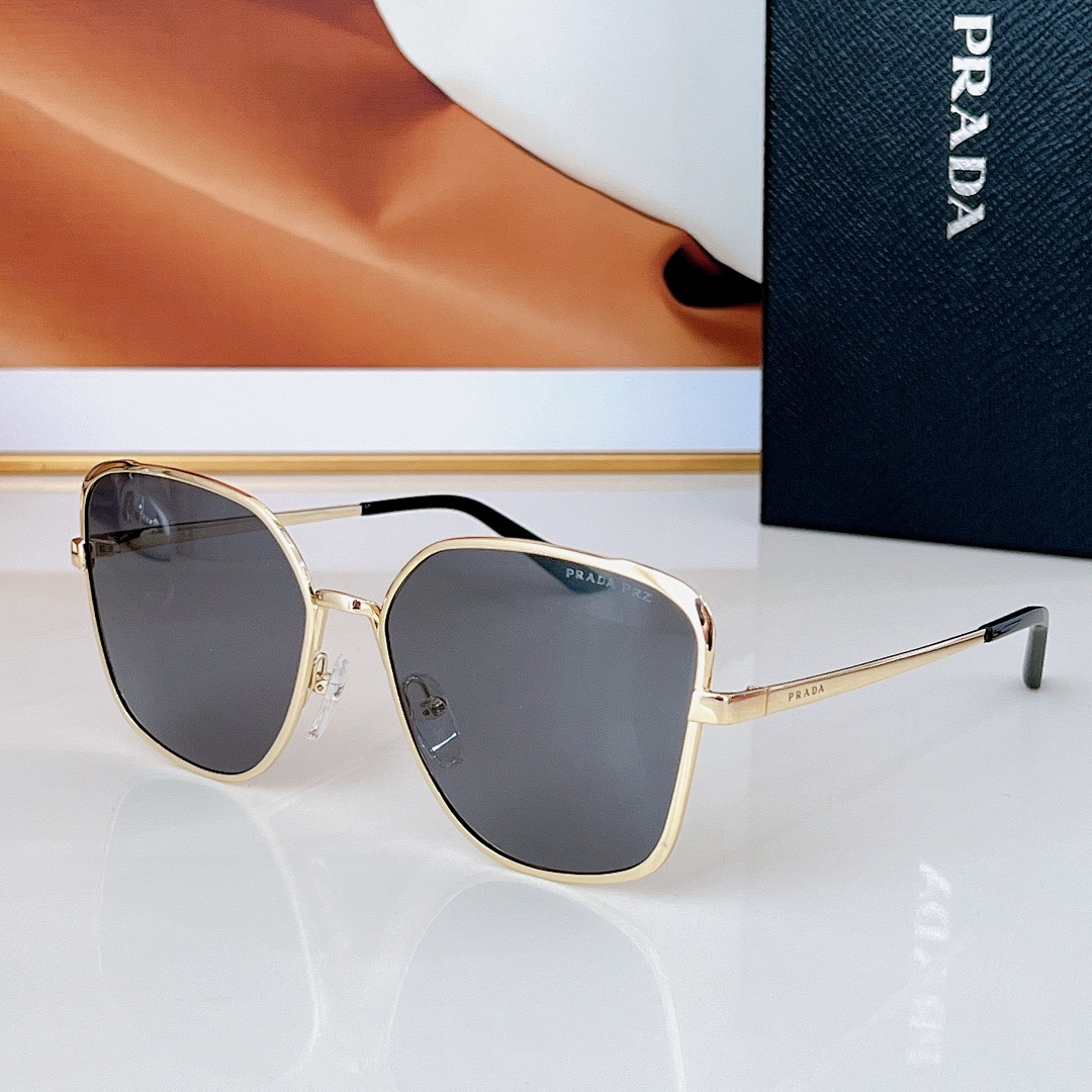 Prada SPR 60XSIZE:61
