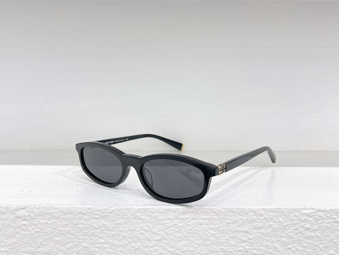 Miu Miu MIUMIUMODEL:MU 06S SIZE:53 - Image 3