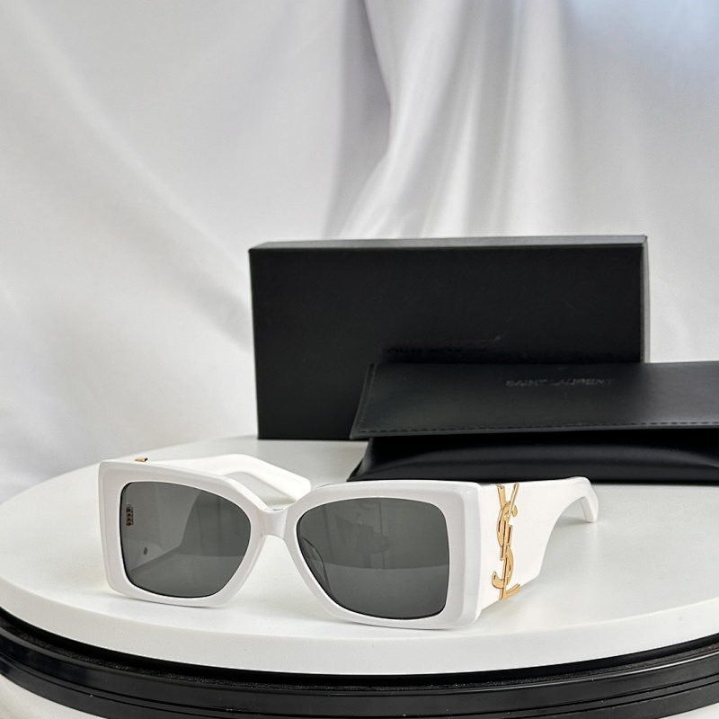 SAINT LAURENTMODEL:SL M0138SIZE:52, photo 1