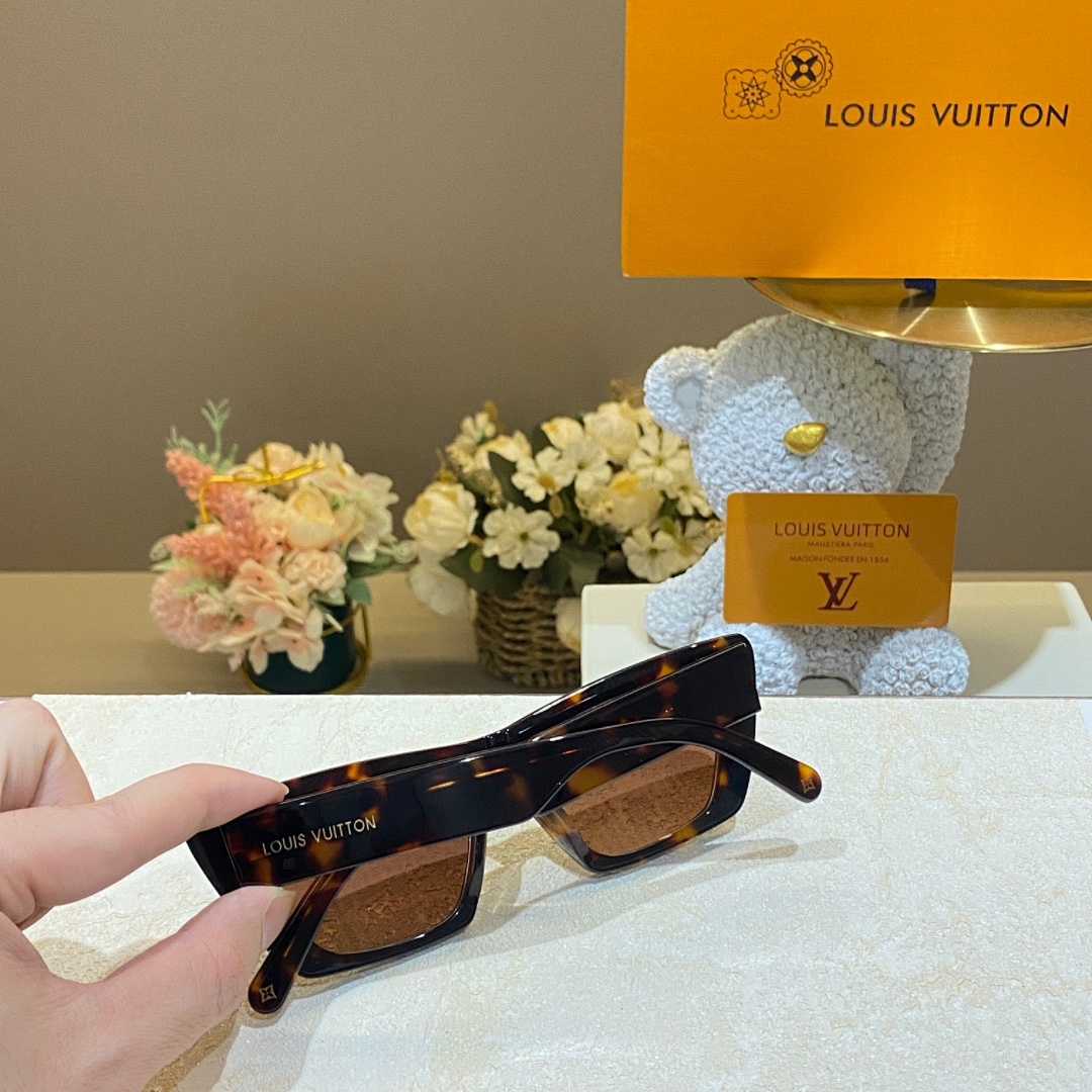 Other LOUIS VUITTON MODEL:Z2424W SIZE:53 - Image 5