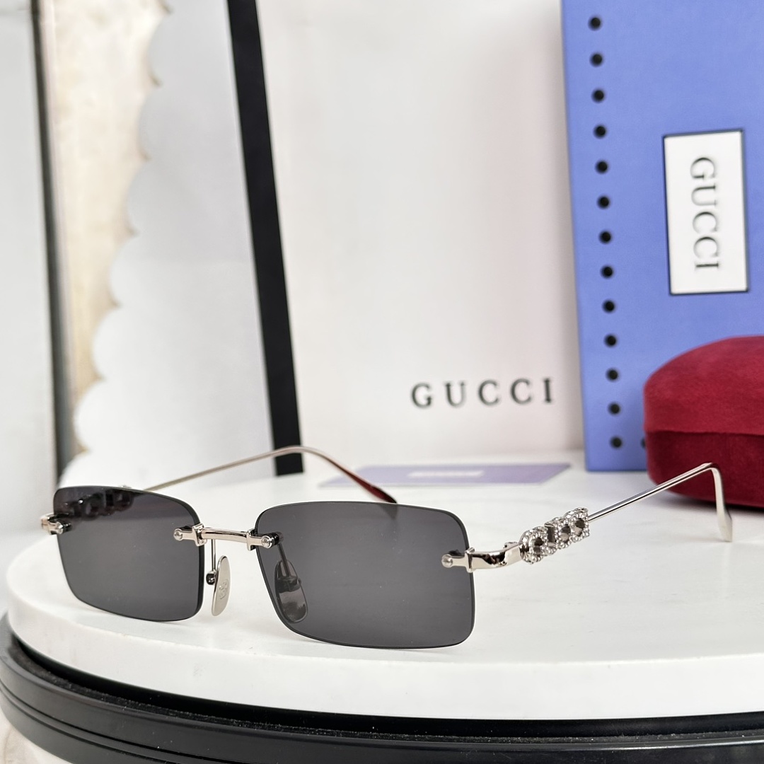 Other GUCC MODEL:GG1808S SIZE:52