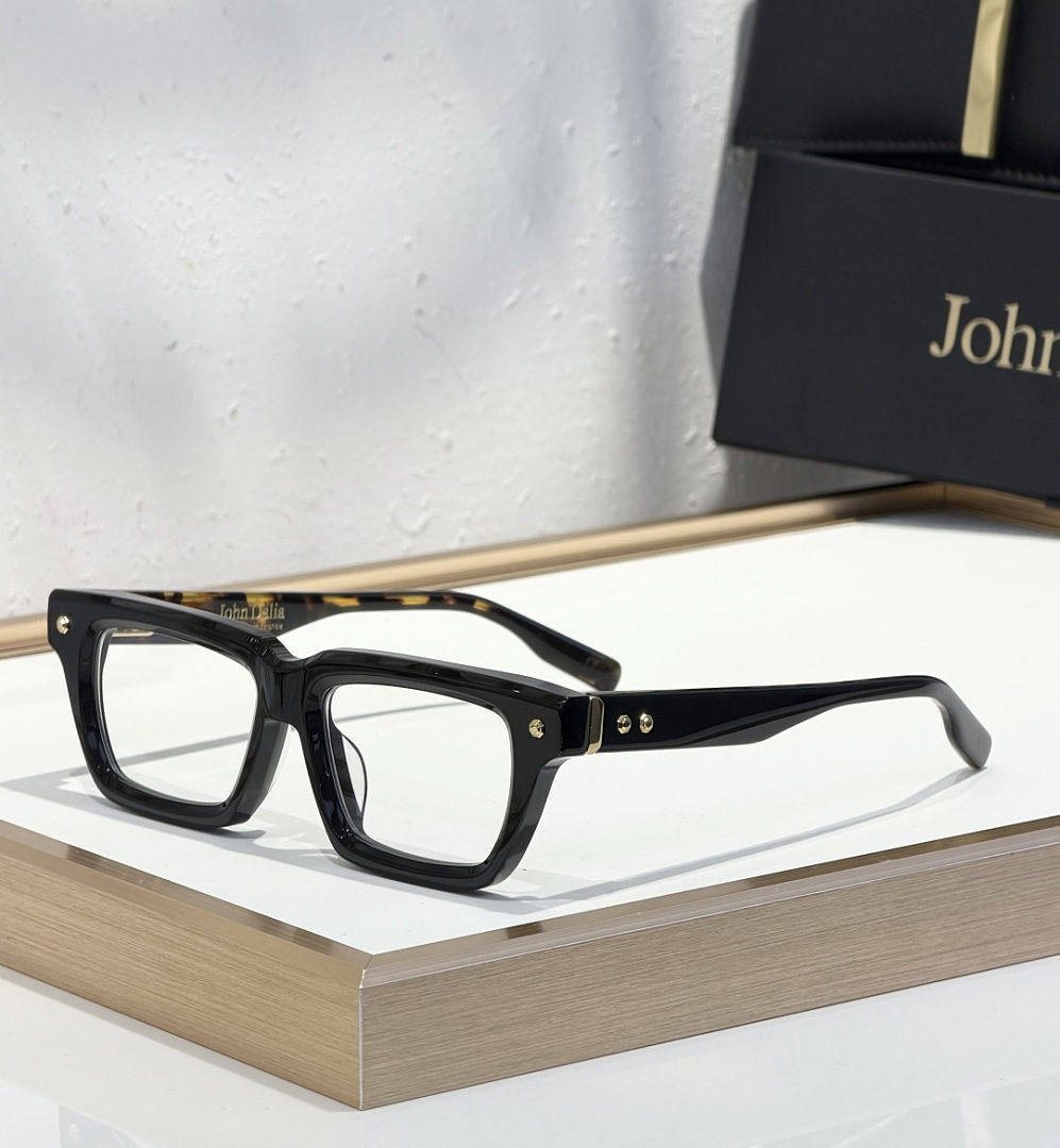 Other JOHN Dalia MODEL:Project 04SIZE:51