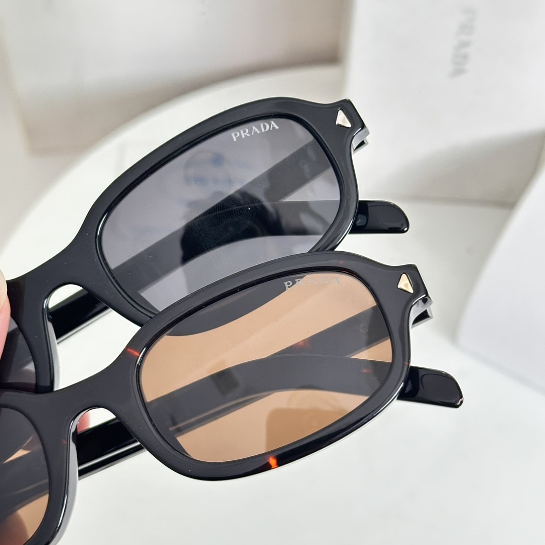 Prada PRADMod:SPRD06SSize:53 - Image 4