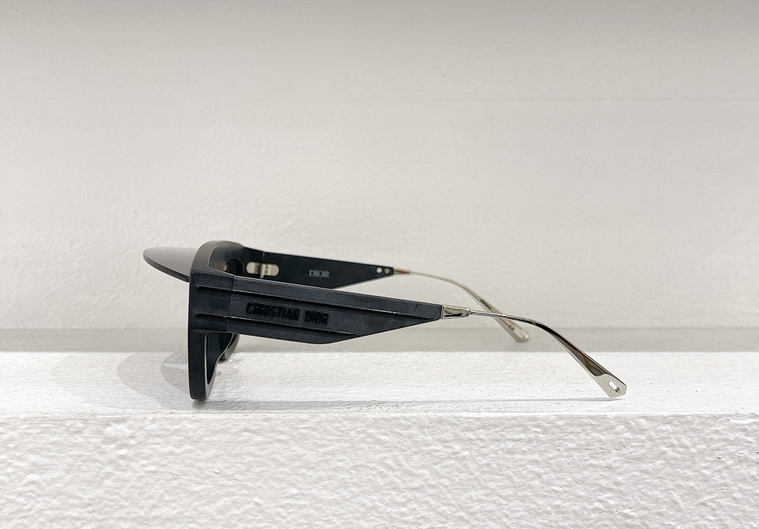 Other DIORMODEL:DioClub M7USIZE:140 0-140 - Image 3