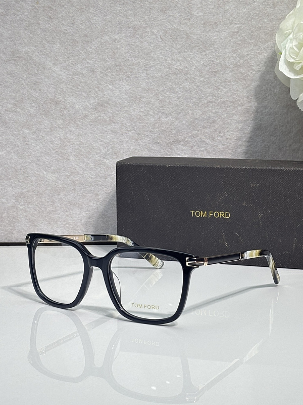 TOM FORDMODEL:TF 1183SIZE:56, photo 1