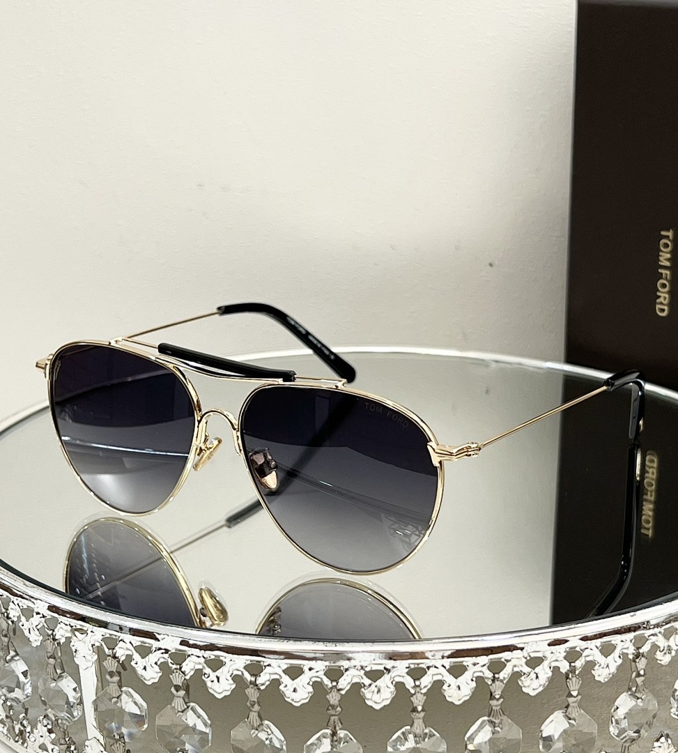 Other TOM FORDMODEL:FT0995SIZE:59