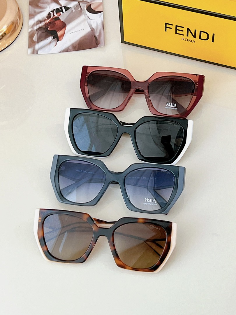 Prada PR15W SIZE:54 - Image 2