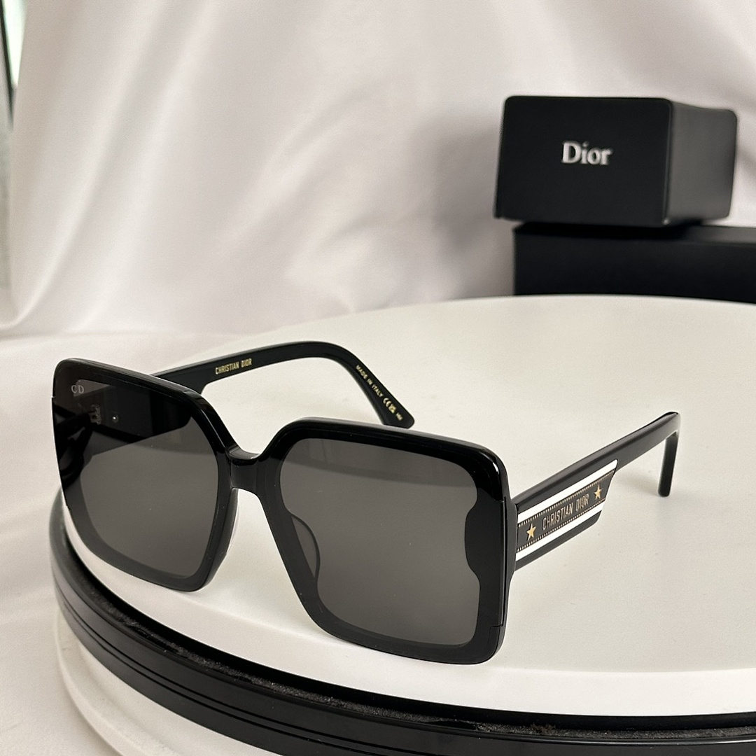 Other DIORMODEL:DSGTA21UCRSIZE:67 15-145_