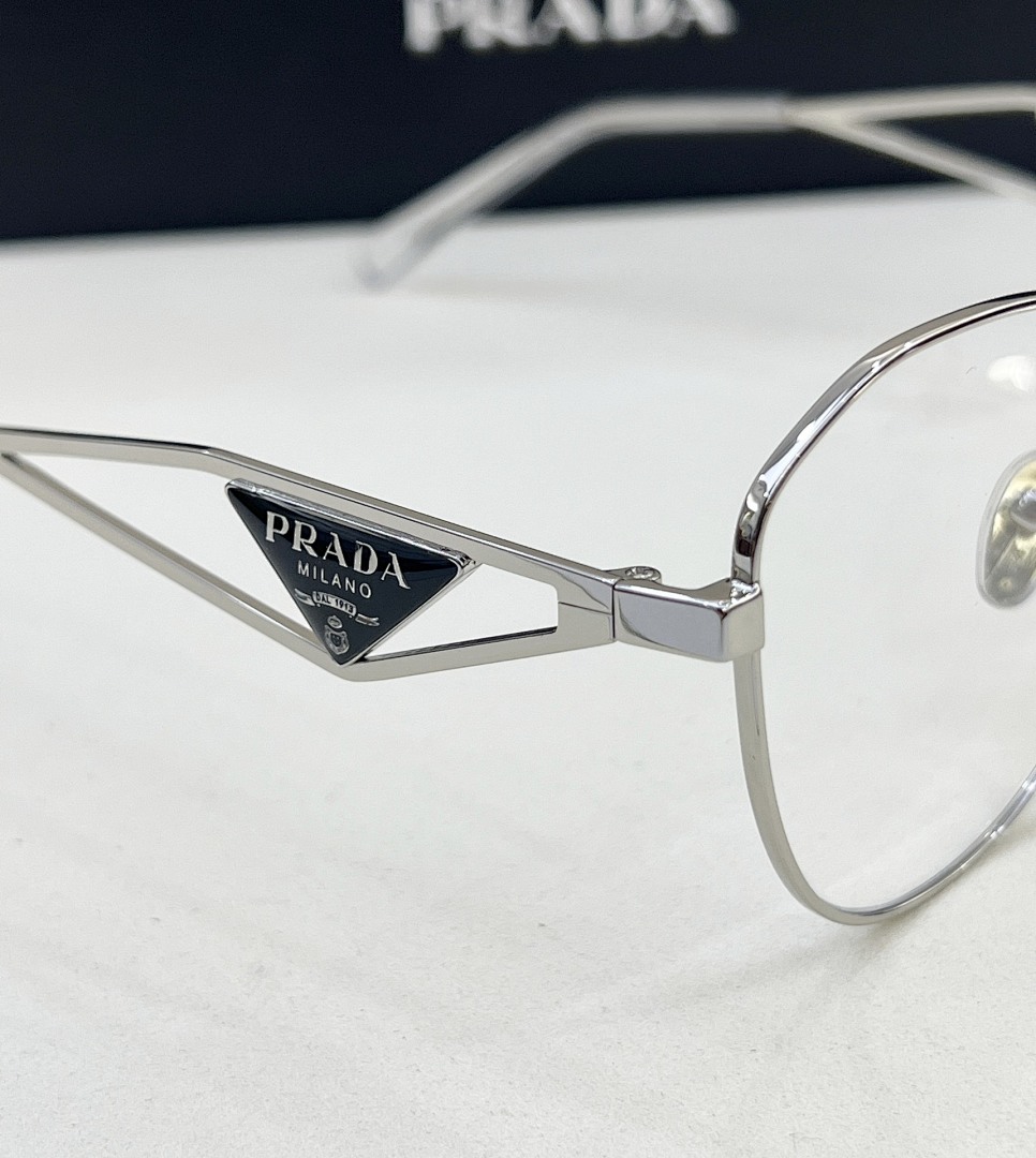 Prada MODEL:VPR52Z SIZE:55 - Image 5