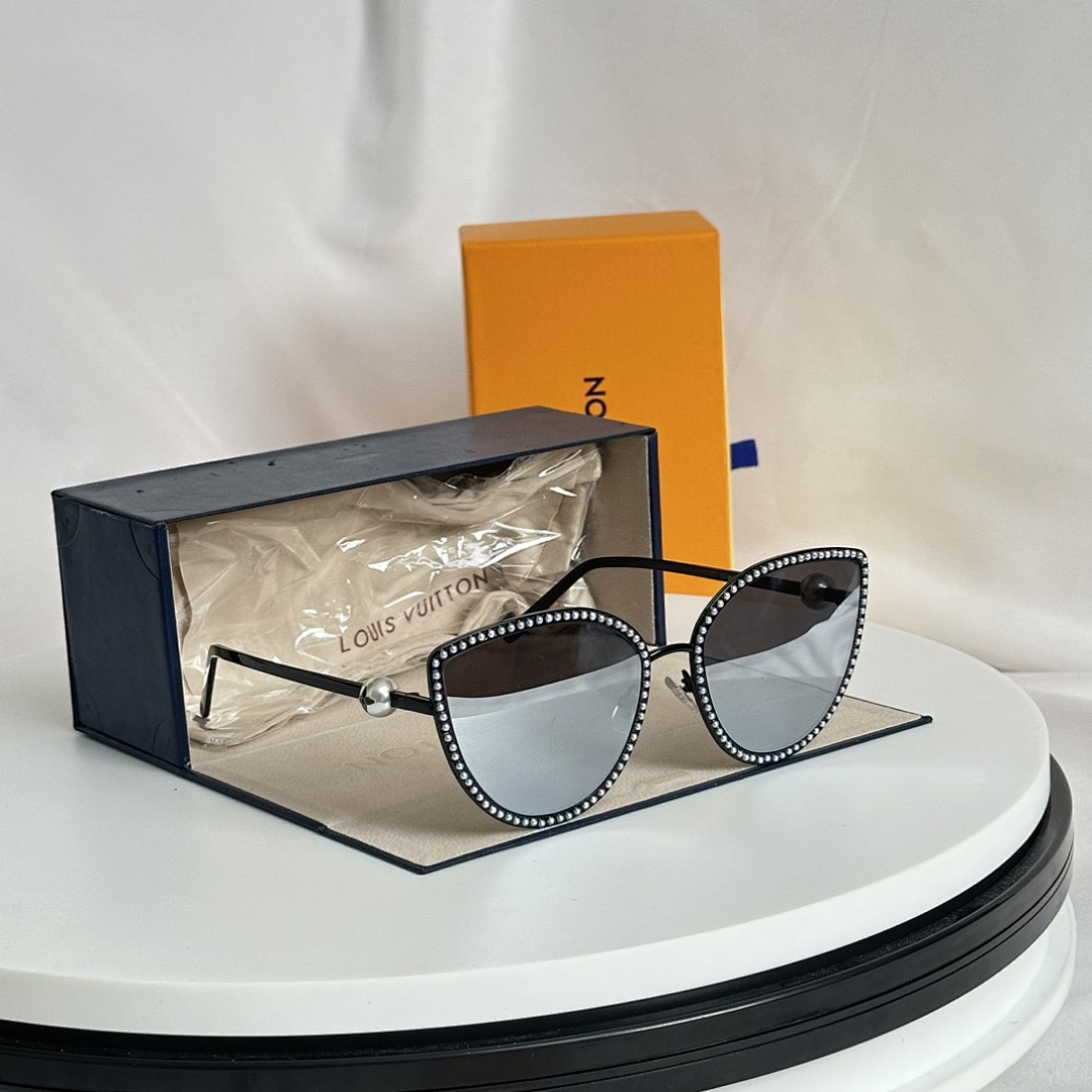 Other Other - Image 6
