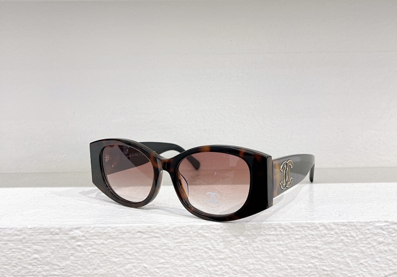 Chanel MODEL:5524 SIZE:53, photo 1