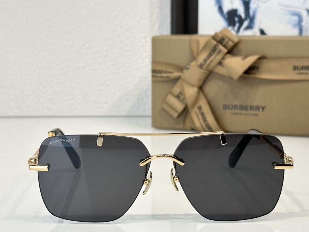 Other BurberrYMod:BE6004Size:62 - Image 4